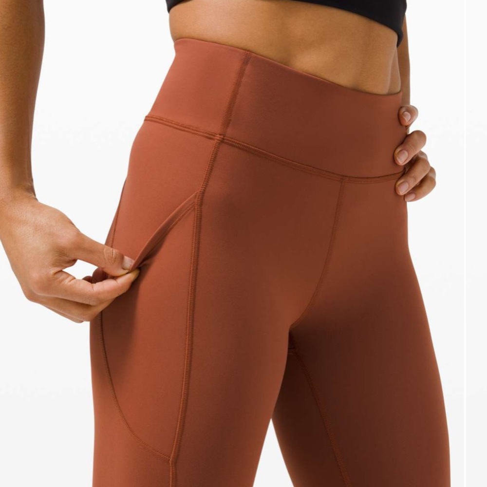 NWT- Lululemon Invigorate HR Tight - Picture 4 of 8